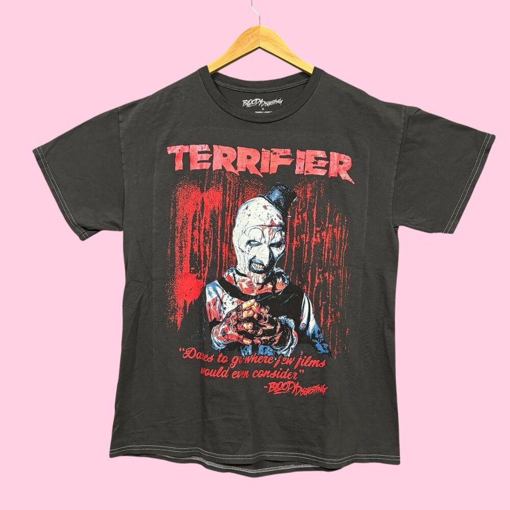 Bloody Disgusting x Terrifier Art the Clown Horror Tee M